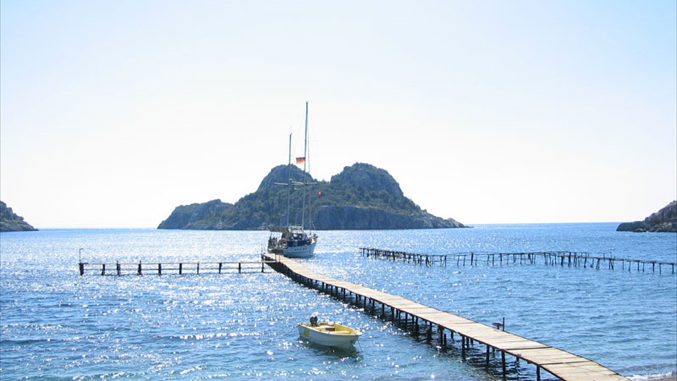 Çiftlik - the famous island in the bay